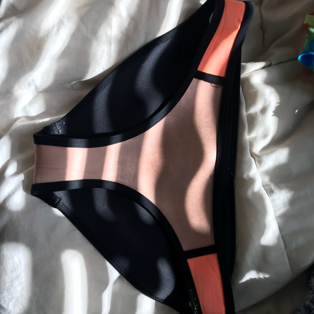 bikini bottoms
